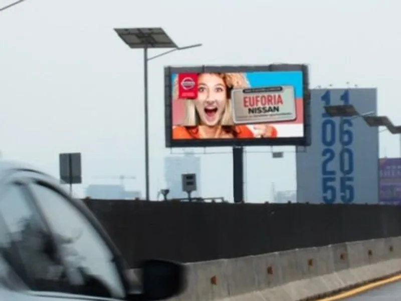 Pantalla publicitaria en Benito Juárez, Ciudad de México