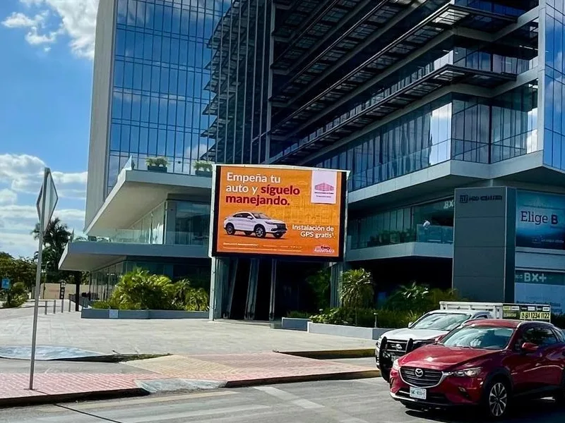 Pantalla publicitaria en Mérida, Mérida